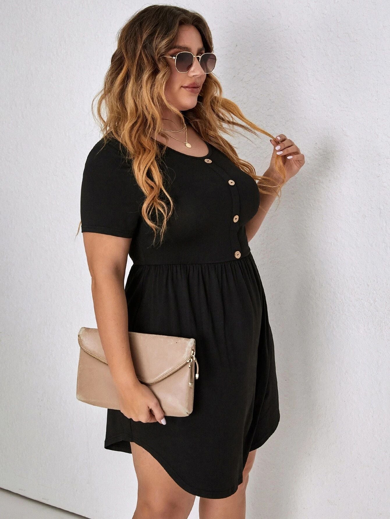 Black Round Neck Waist Dress Slimming Dress