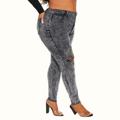 Casual Solid Ripped Plus Size Jeans - Curvy 'n Pretty